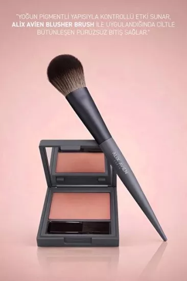 Alix Avien Yoğun Pigmentli Ultra İnce İpeksi Dokulu Pudra Allık - 152 -Peachy Lumo